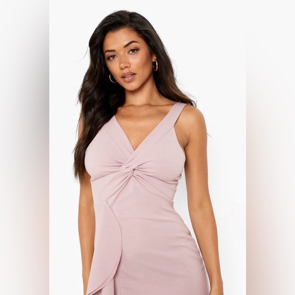 TWIST RUFFLE DETAIL MIDI DRESS - Picture 2 of 8